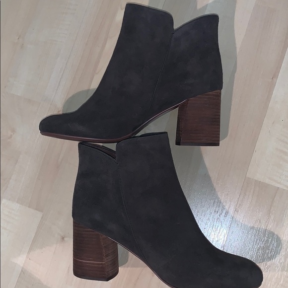 SEE BY CHLOE Suede wood heel ankle boots & charms - Picture 6 of 9